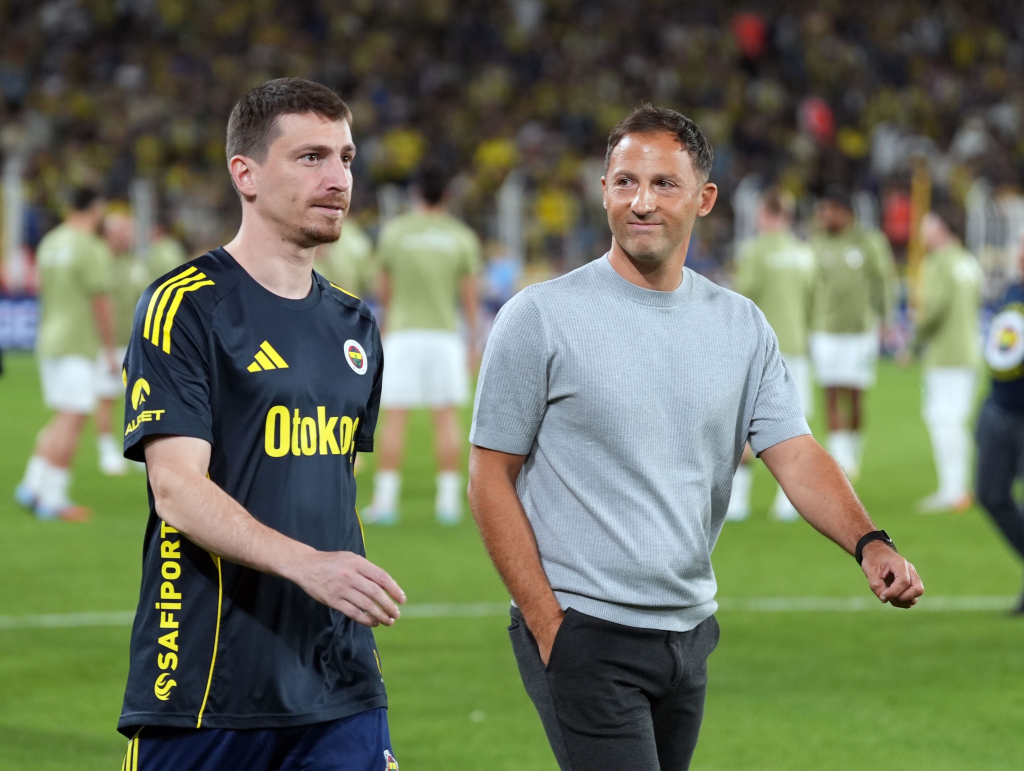 Fenerbahçe’de 2 isme son uyarı! Tedesco ve yönetim...