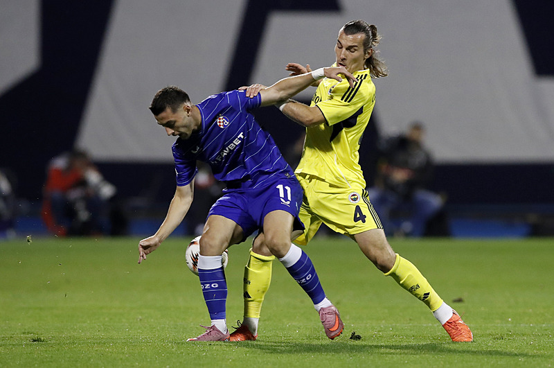 Fenerbahçe’ye Barcelona’dan sürpriz transfer!