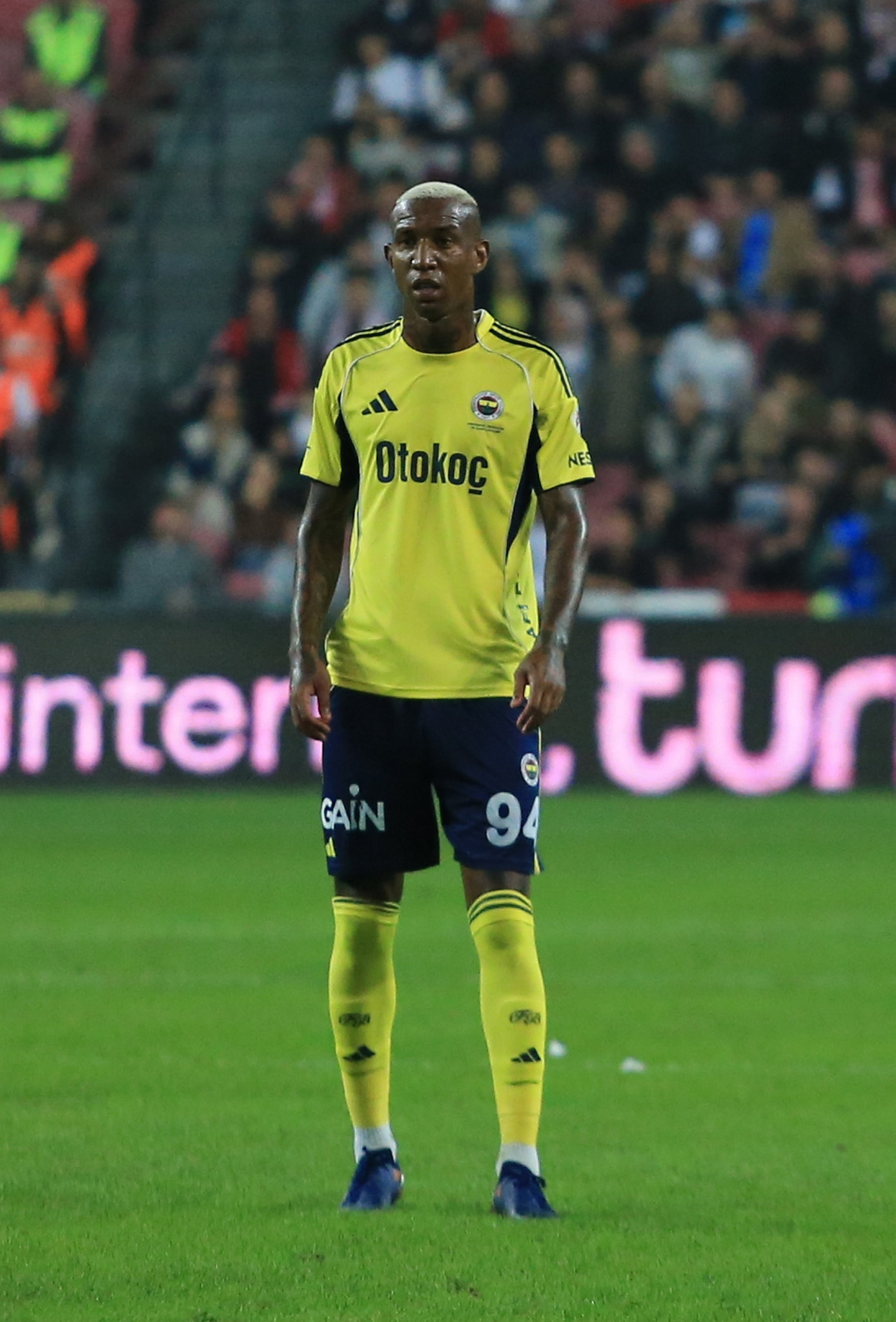 TRANSFER HABERİ: Fenerbahçe’nin yıldızı Talisca’ya Brezilya’dan talip var!
