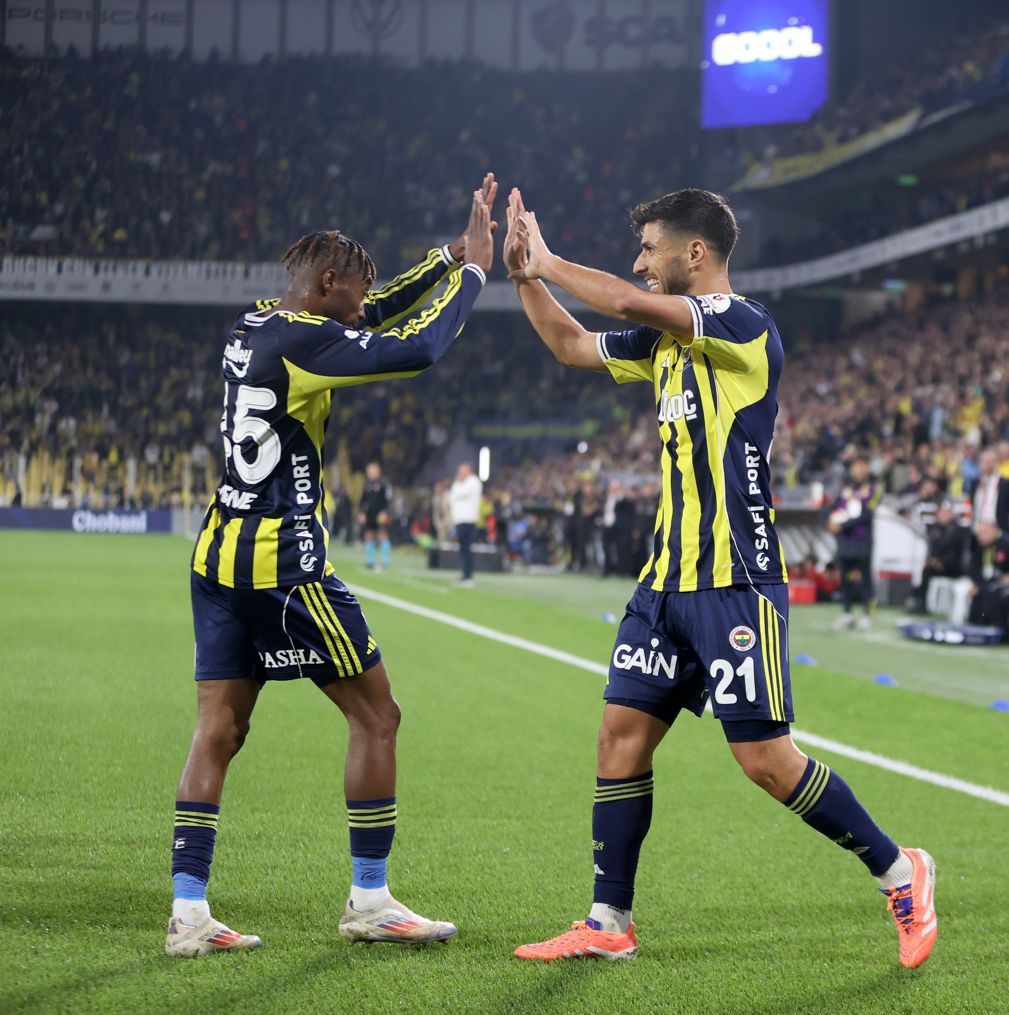 Fenerbahçe kritik virajda! F. Karagümrük maçı sonrası...