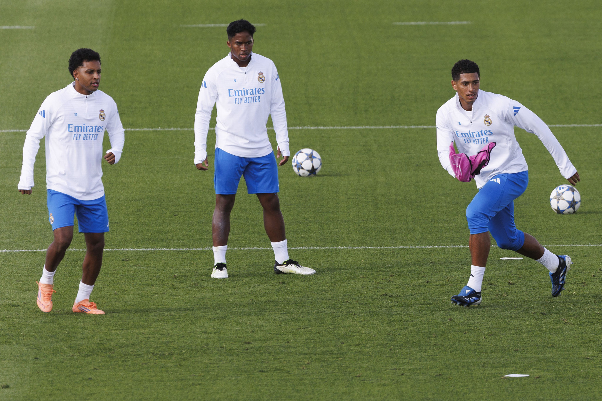 TRANSFER HABERLERİ: Real Madrid’in yıldızı Fenerbahçe’ye kiralanıyor!