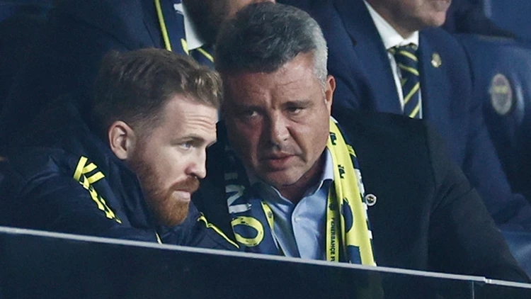 TRANSFER HABERİ: Fenerbahçe’de yaprak dökümü! 4 isim takımdan ayrılabilir