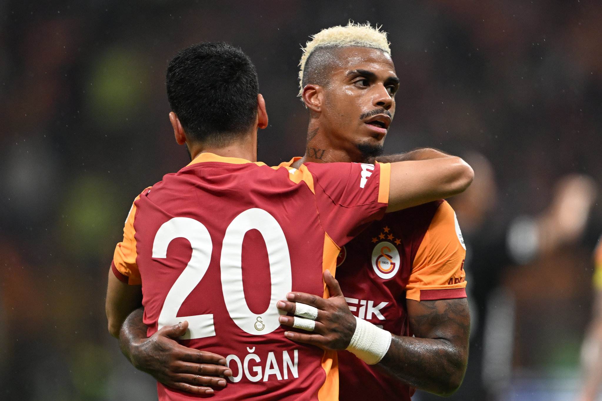 Galatasaray’da Okan Buruk kararını verdi! Sözleşmesi uzatılacak mı?