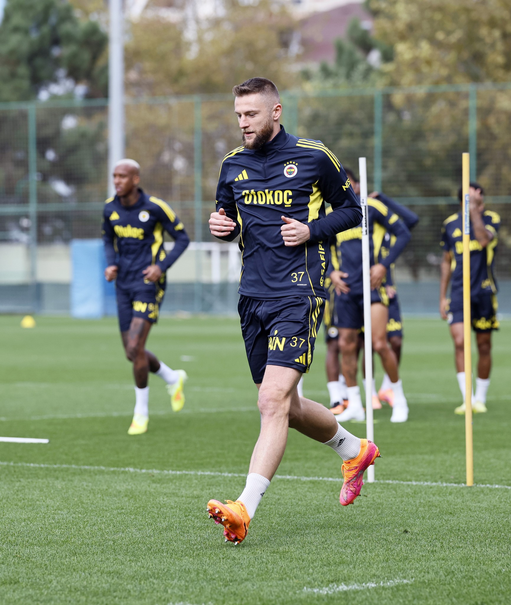TRANSFER HABERİ: Fenerbahçe’den çok konuşulacak hamle! İşte Kanarya’nın yeni yıldızı
