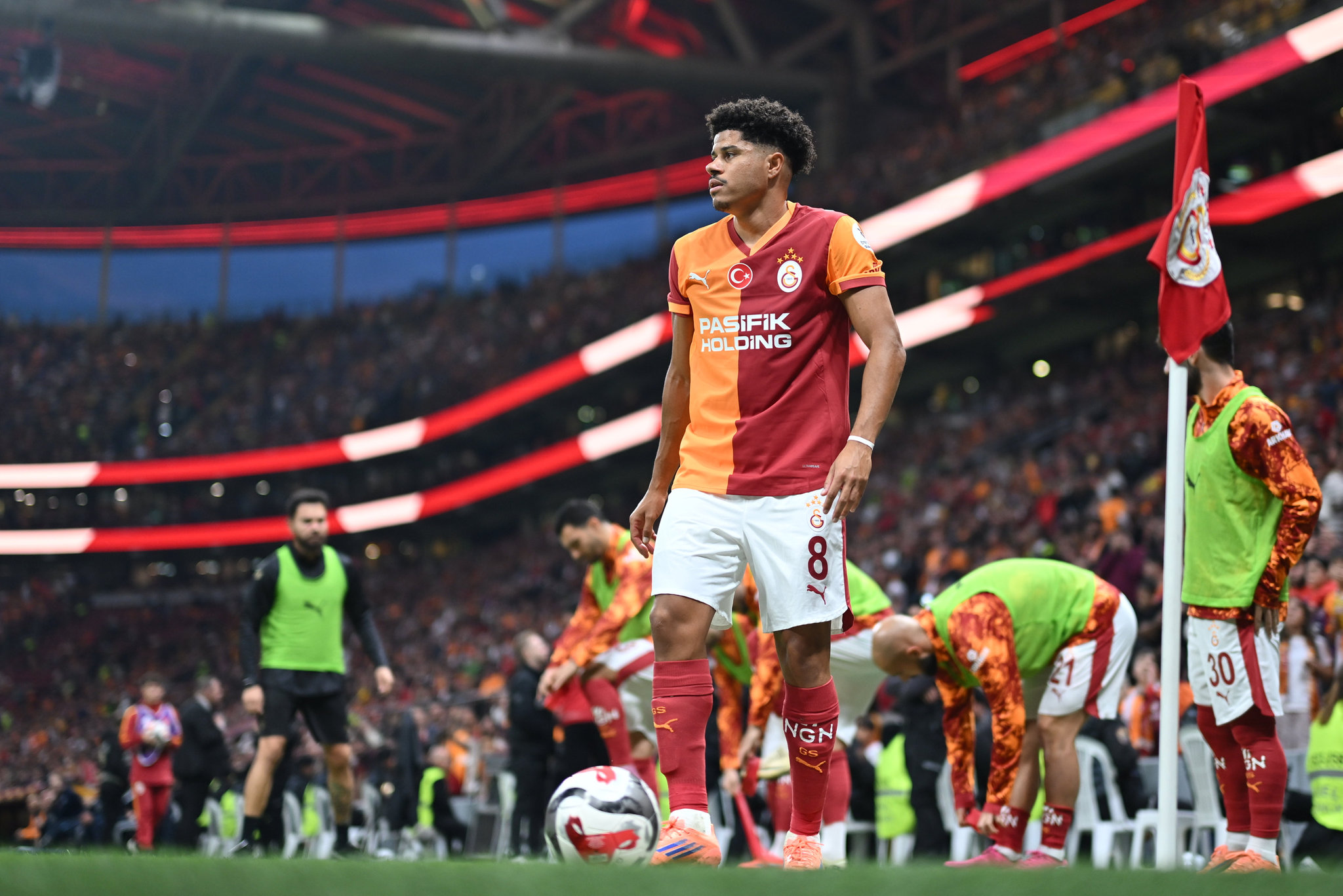 TRANSFER HABERİ: Galatasaraylı 4 yıldız gözlem altında! Özel olarak görevlendirildiler