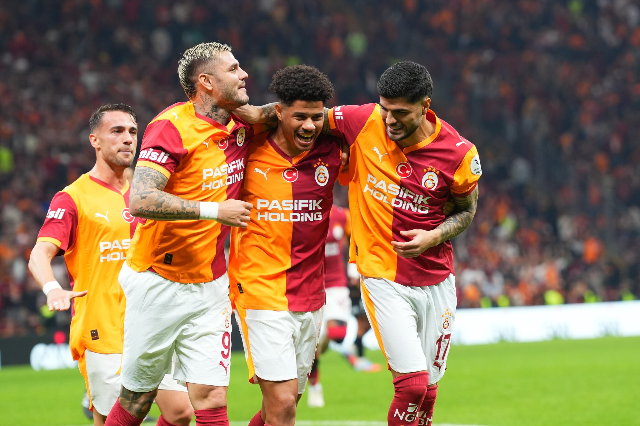TRANSFER HABERİ: Galatasaraylı 4 yıldız gözlem altında! Özel olarak görevlendirildiler