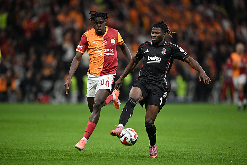 TRANSFER HABERİ: Galatasaraylı 4 yıldız gözlem altında! Özel olarak görevlendirildiler