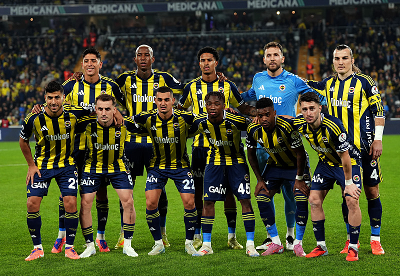 Fenerbahçe’de gözden düşen isme 4 talip! Bundesliga ekipleri paylaşamıyor