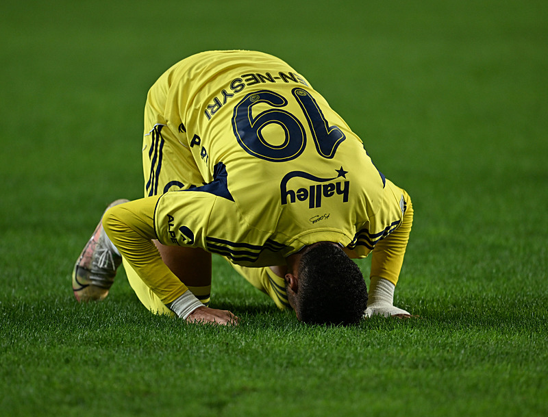 Fenerbahçe’nin golcüsü En-Nesyri Süper Lig’in zirvesinde!