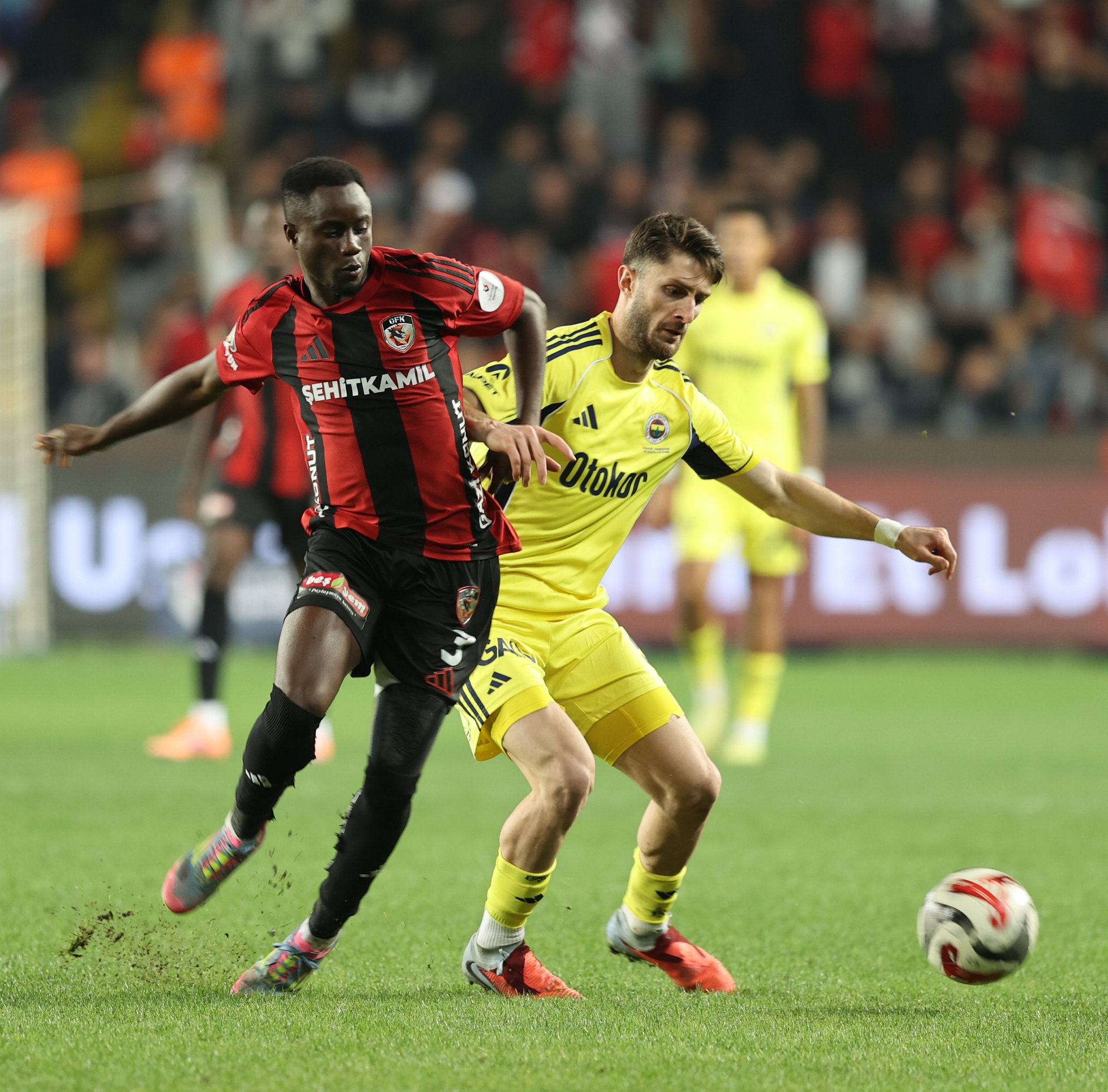 TRANSFER HABERİ: Fenerbahçe’den flaş İsmail Yüksek kararı!