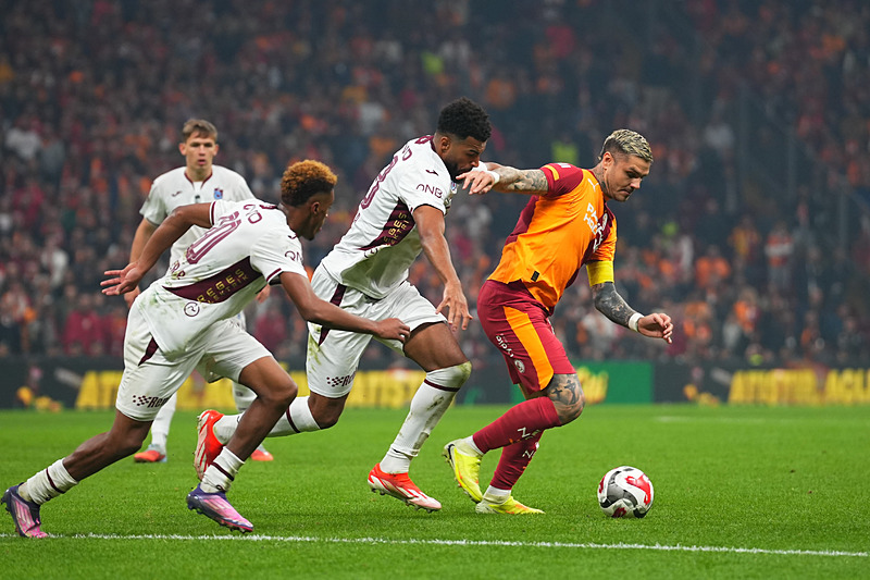 Galatasaray’da Barış Alper Yılmaz krizi! Sosyal medyada yer yerinden oynadı