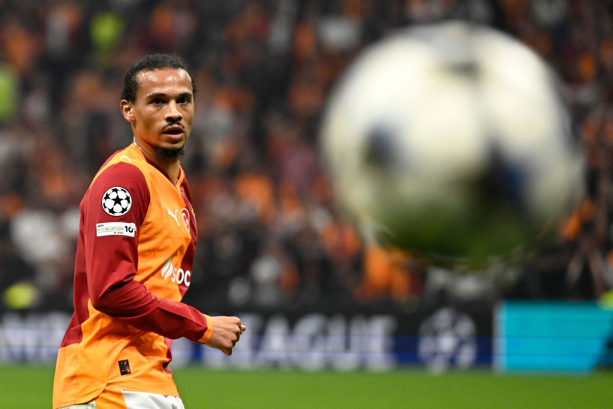 Alman efsanesinden Leroy Sane’ye destek!