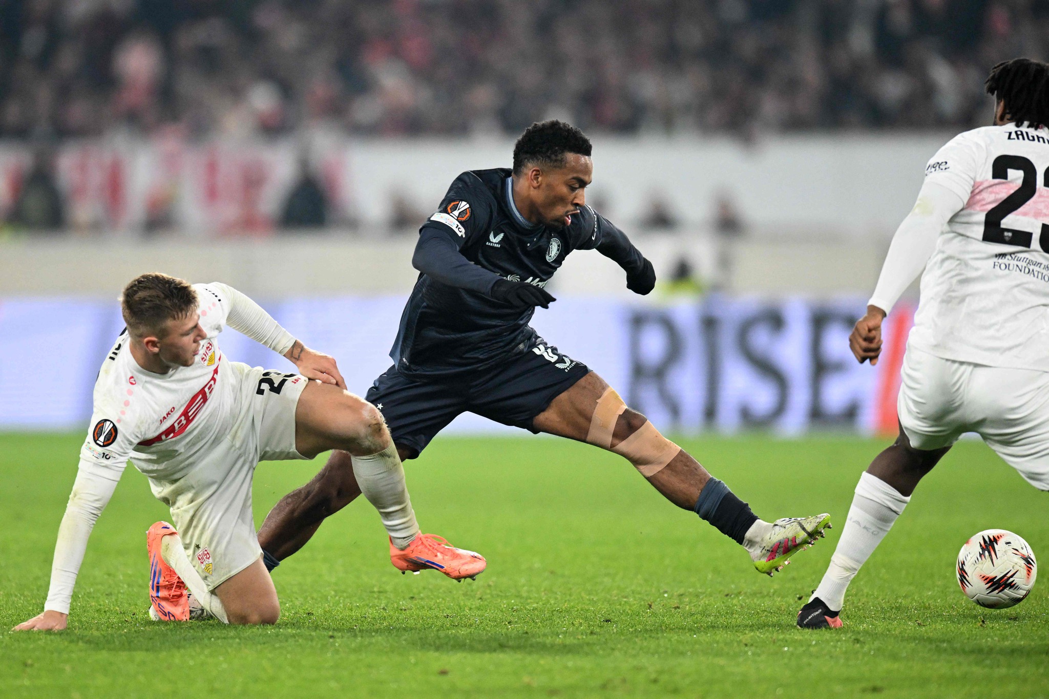 Fenerbahçe transferde büyük oynuyor! İşte o yıldız