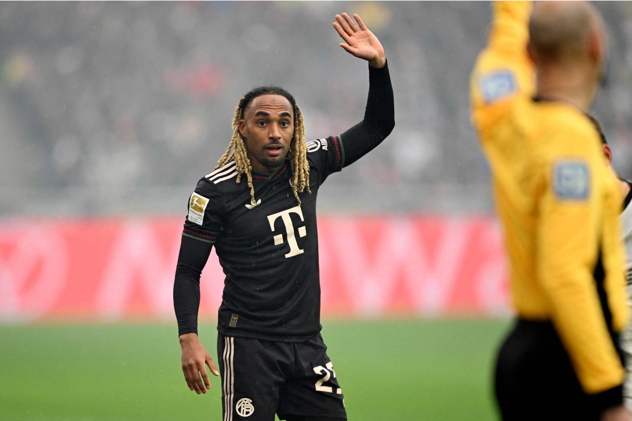 TRANSFER HABERİ: Galatasaray’da Sacha Boey heyecanı!