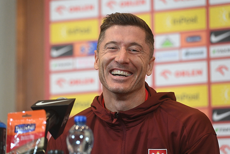 Fenerbahçe’de Lewandowski heyecanı! Transferde Dzeko detayı
