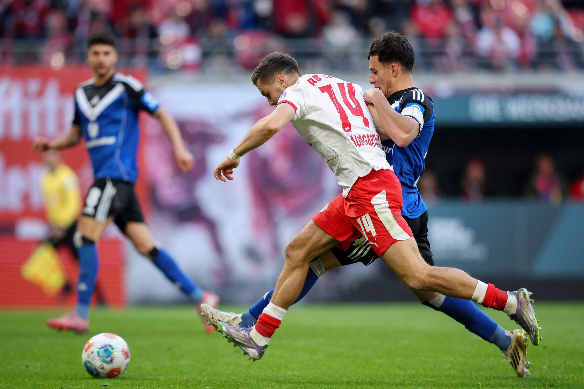 TRANSFER HABERİ: Fenerbahçe’ye sürpriz orta saha!