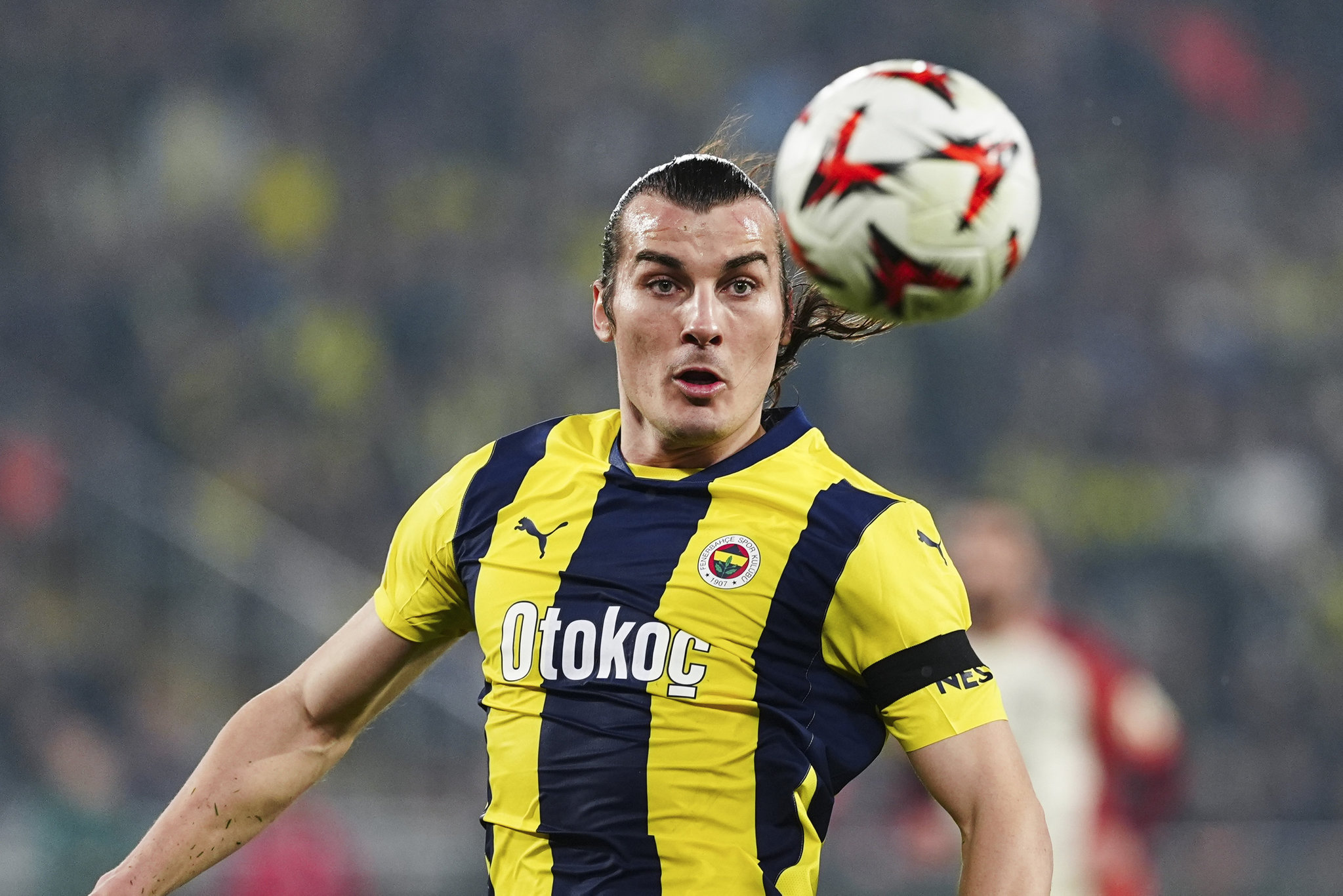 Fenerbahçe’de flaş transfer gelişmesi! Çağlar Söyüncü’ye talip var