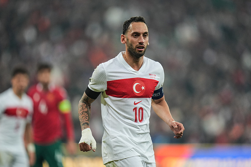 Galatasaray’da hedef Hakan Çalhanoğlu! Fırsat transferi...