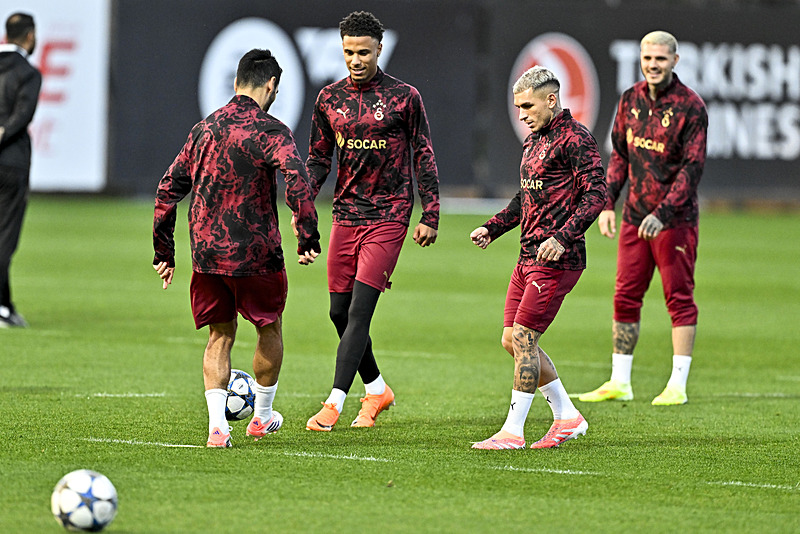 Galatasaray’da büyük hayal kırıklığı! Transfer planları altüst oldu