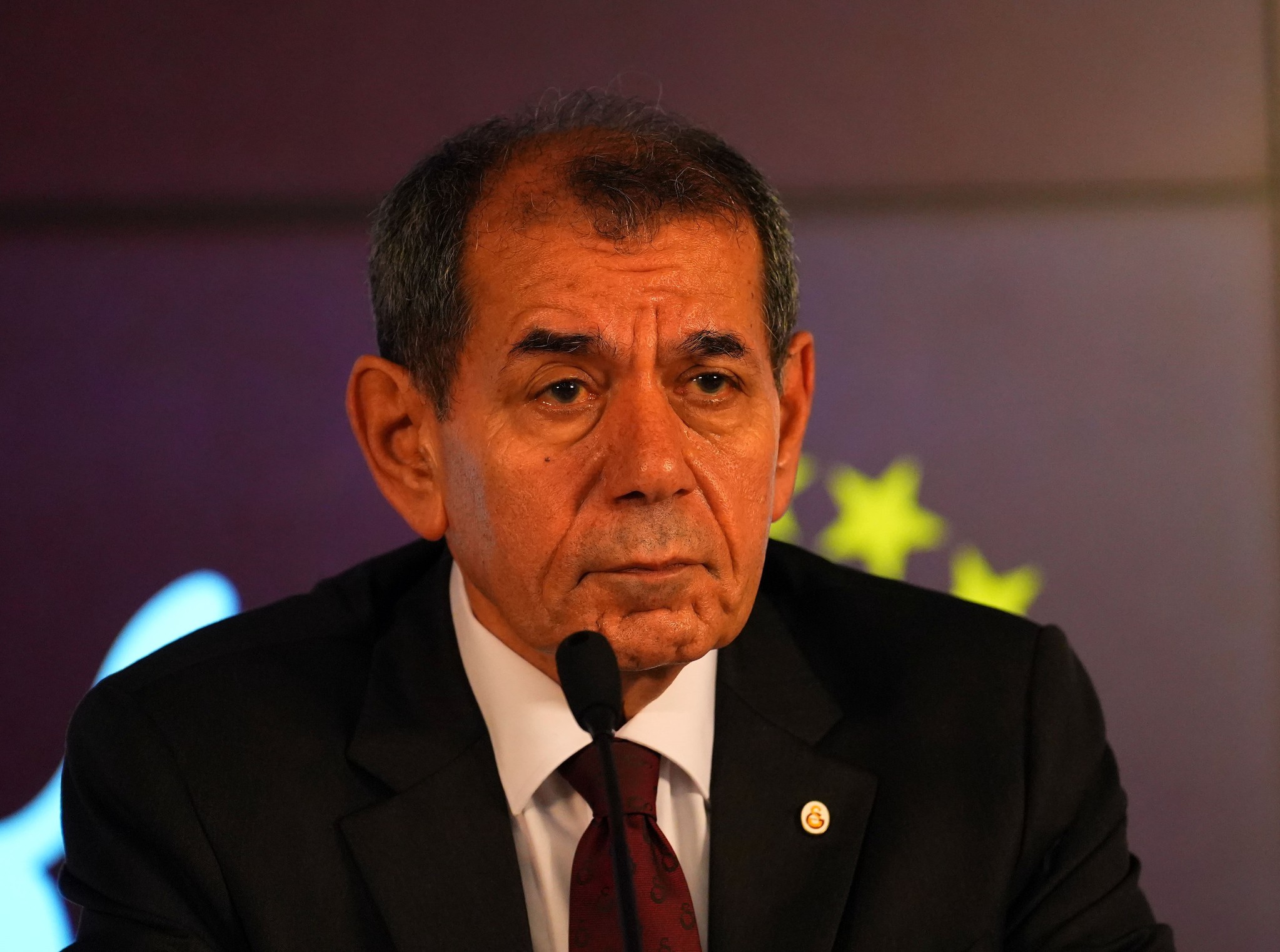 Galatasaray’da yenilgi sonrası acil toplantı! Lookman...