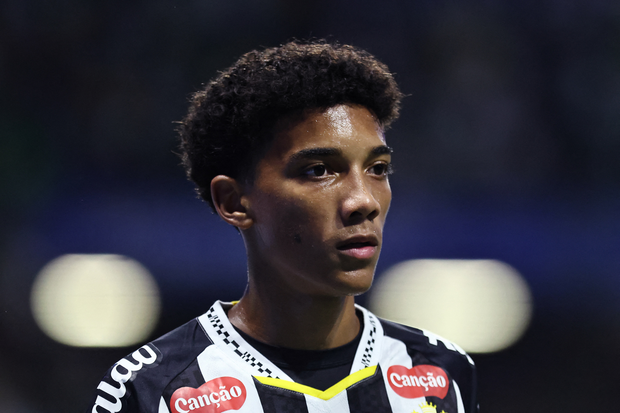 Galatasaray’a transferde kötü haber! Avrupa devleri harekete geçti