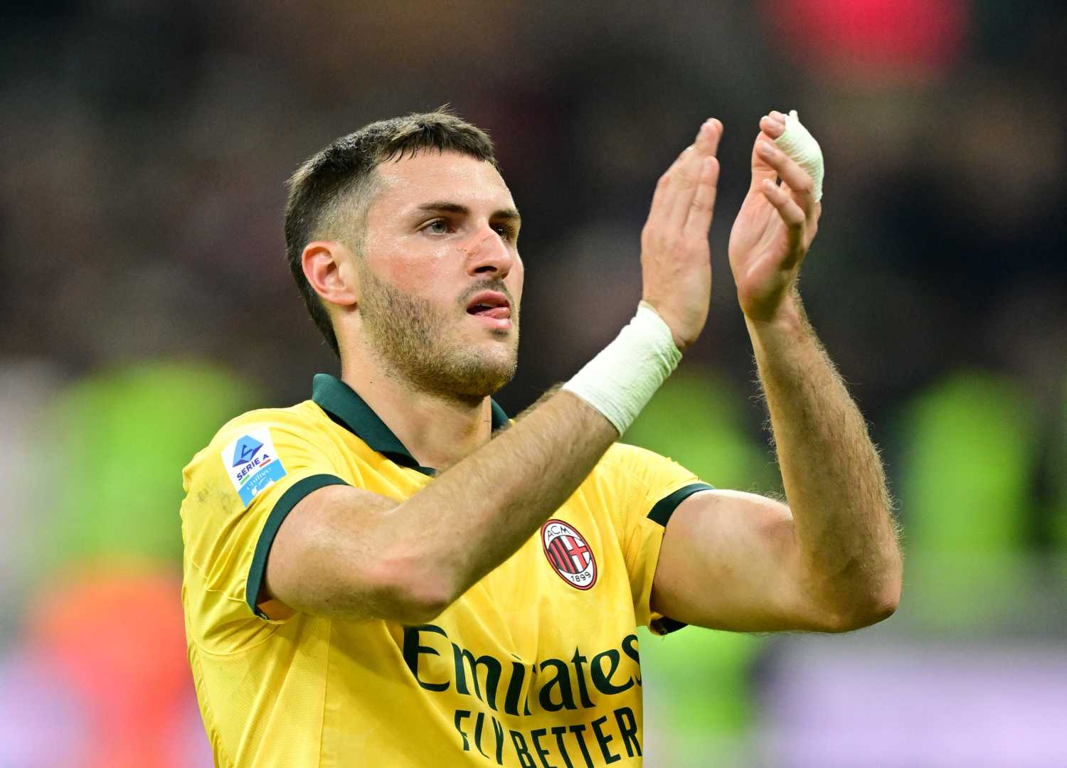 Fenerbahçe’ye transferde kötü haber! Premier Lig’e gidiyor