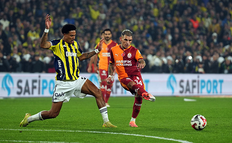 Galatasaray’da flaş transfer gelişmesi! Takımda kalıyor