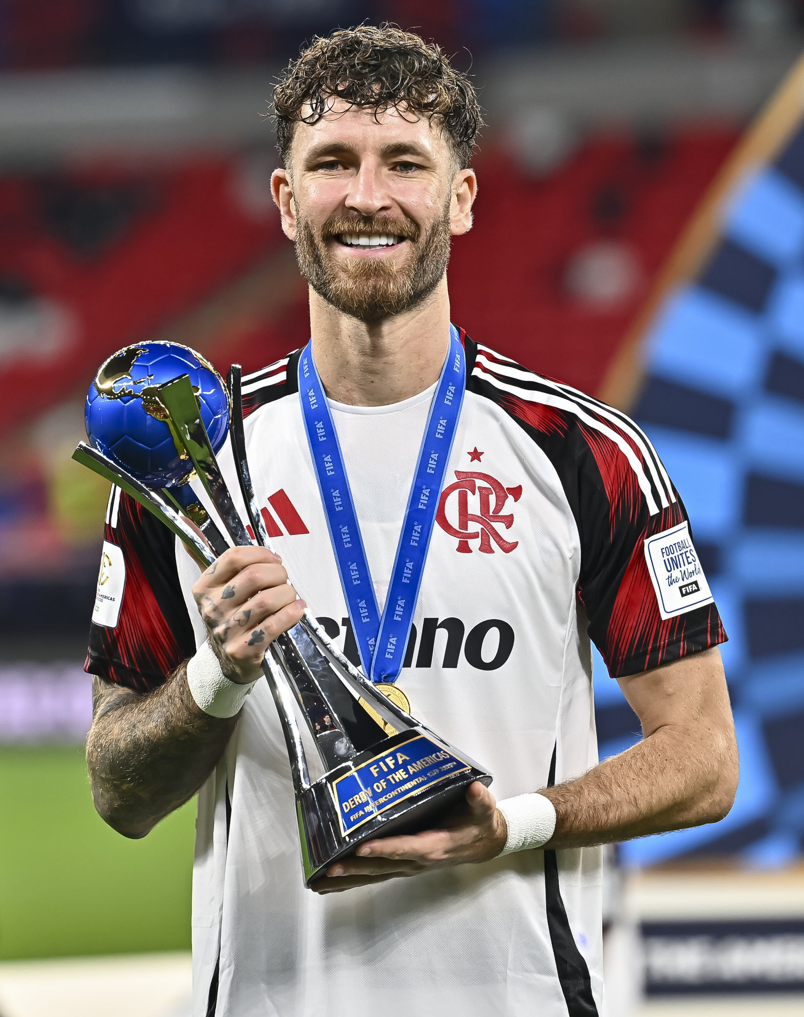 Fenerbahçe ve Galatasaray’a transfer şoku: 60 milyon euro...