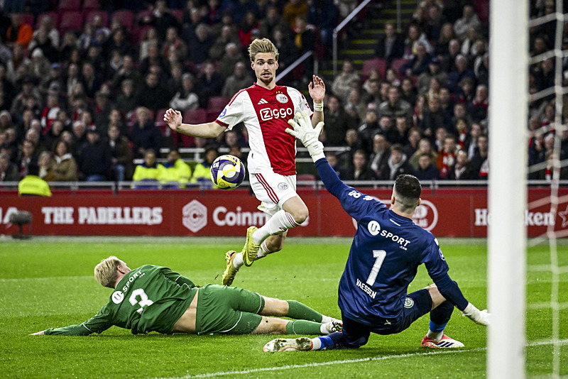 Transfer basına sızdı! Fenerbahçe ve Kenneth Taylor...