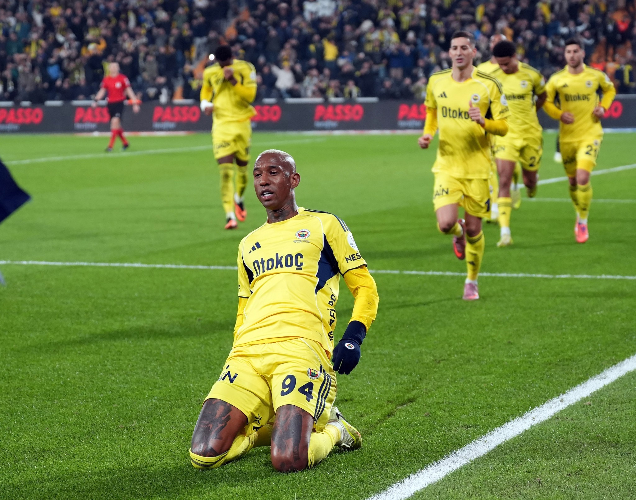 FENERBAHÇE HABERİ: Anderson Talisca’dan transfer açıklaması!