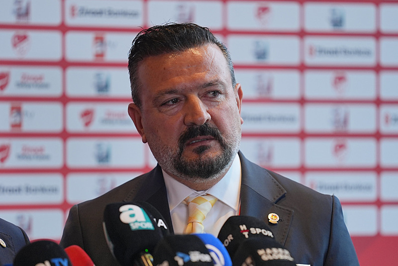 Fenerbahçe’ye Karim Adeyemi’den 1 iyi 1 kötü haber!