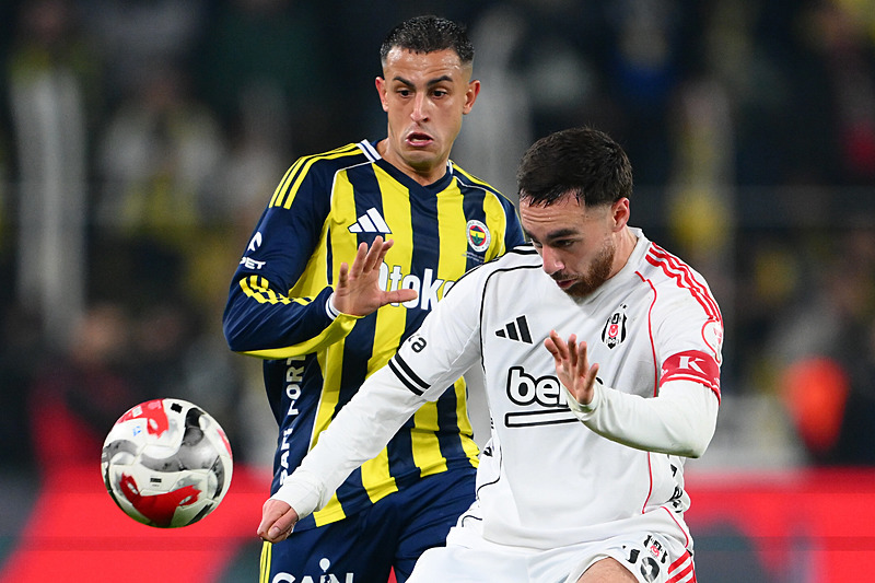 TRANSFER HABERİ: Fenerbahçe’den ayrılığa veto! Yönetim...