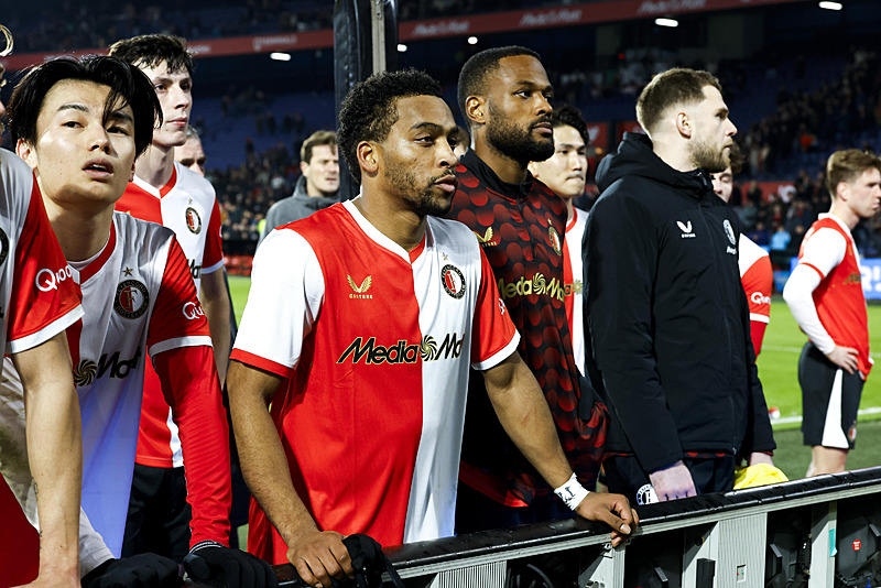 Fenerbahçe’ye transferde Robin Van Persie jesti!