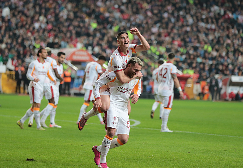 Galatasaray’ın yıldızına Ada’dan kanca! Premier Lig ekibi transfer için devrede