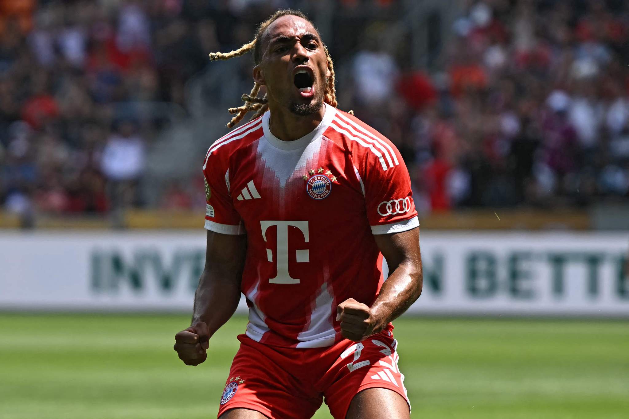 Bayern Münih’ten Sacha Boey açıklaması!