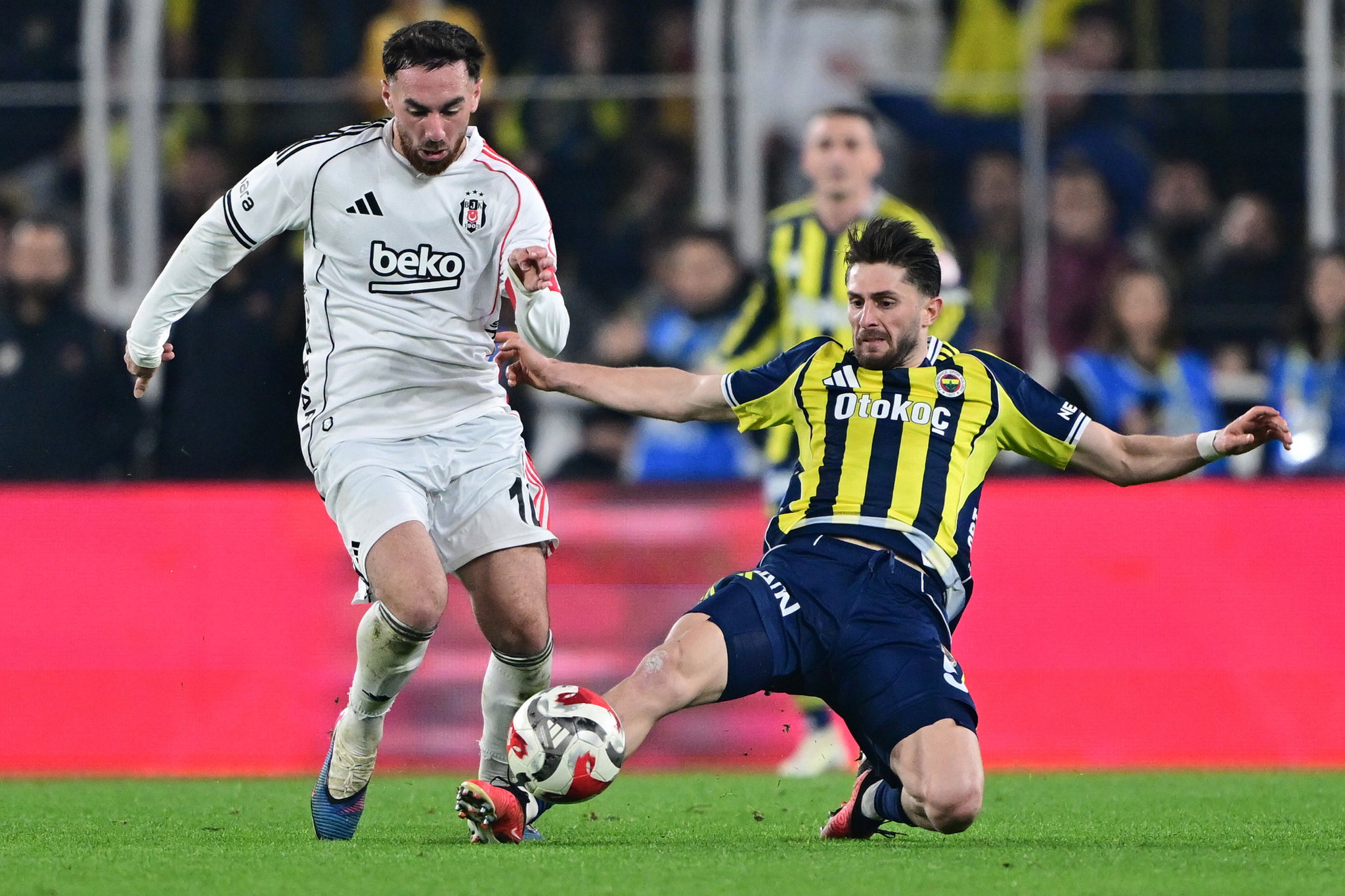 Fenerbahçe’de İsmail Yüksek kararı! Takımdan ayrılacak mı?