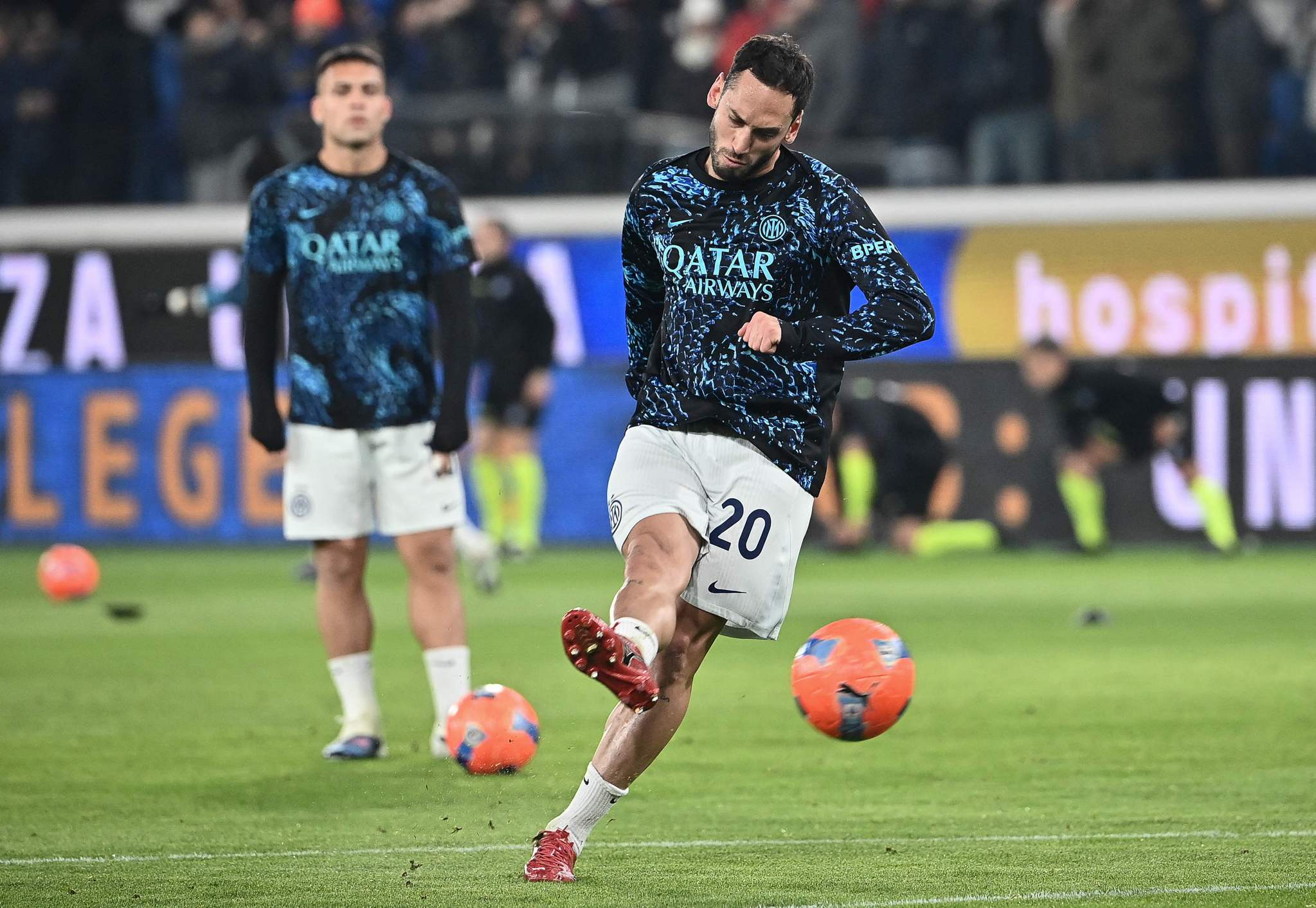 Inter’den Hakan Çalhanoğlu kararı! Galatasaray ve Juventus peşindeydi