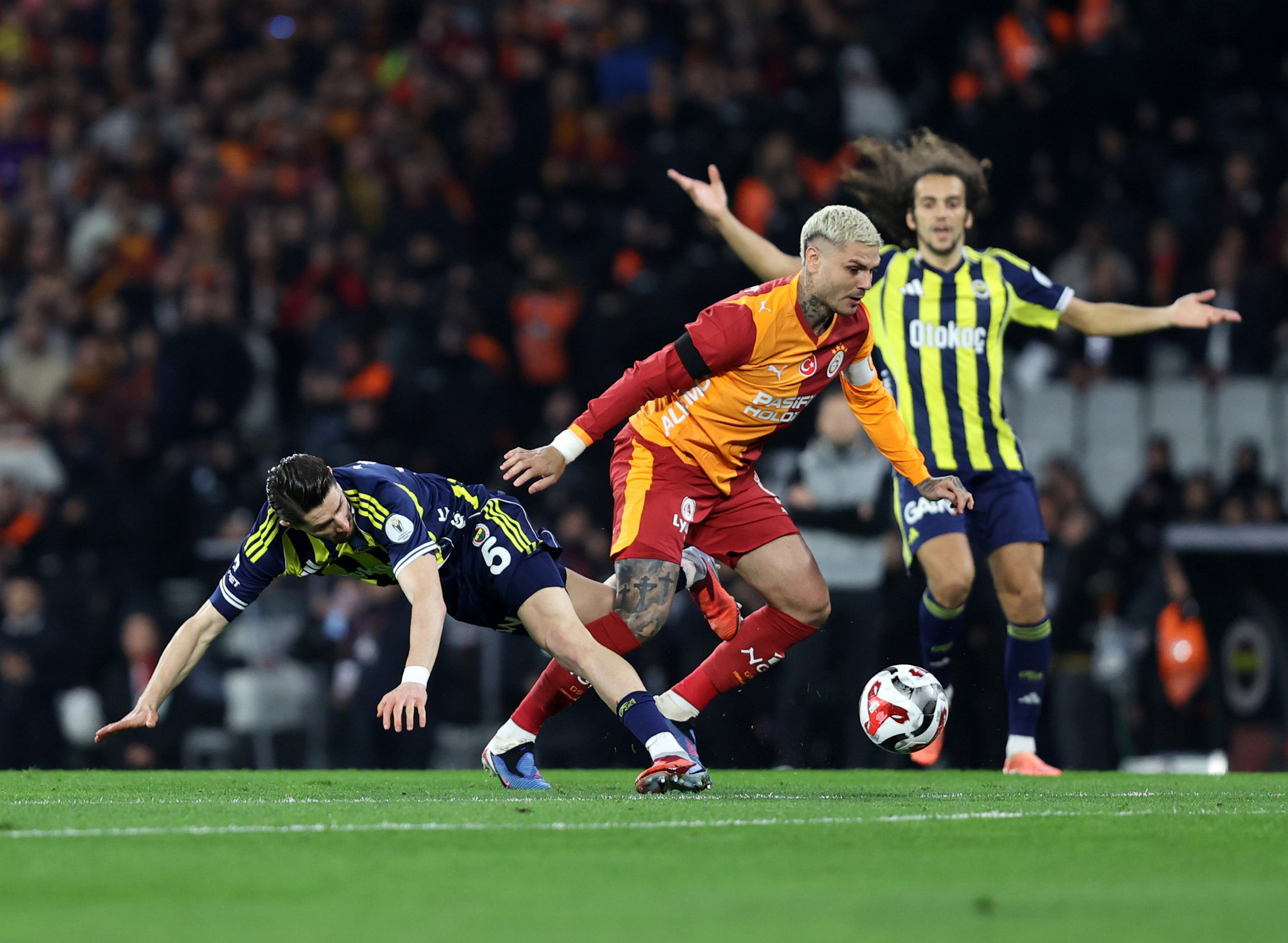 Avrupa devleri performansına hayran kaldı! İsmail Yüksek ve transfer...