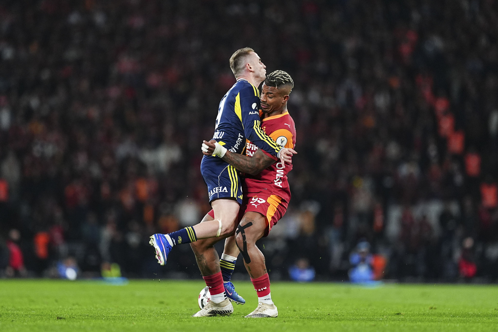 O pozisyon penaltı mı? Ahmet Çakar yorumladı!