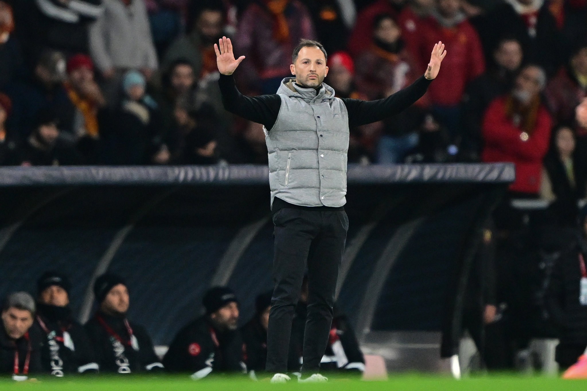 Christopher Nkunku Fenerbahçe’ye gelecek mi? Tedesco açıkladı!