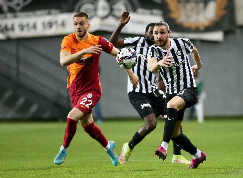 Torreira’nın menajerinden flaş transfer açıklaması! Galatasaray’dan ayrılacak mı?