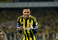 Fenerbahçe’nin yıldızının talipleri artıyor! Ada ekipleri peşinde