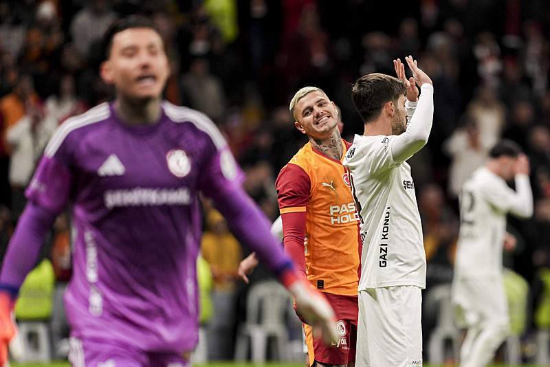 Galatasaray orta sahasına sürpriz transfer adayı! İtalyan basınından flaş iddia