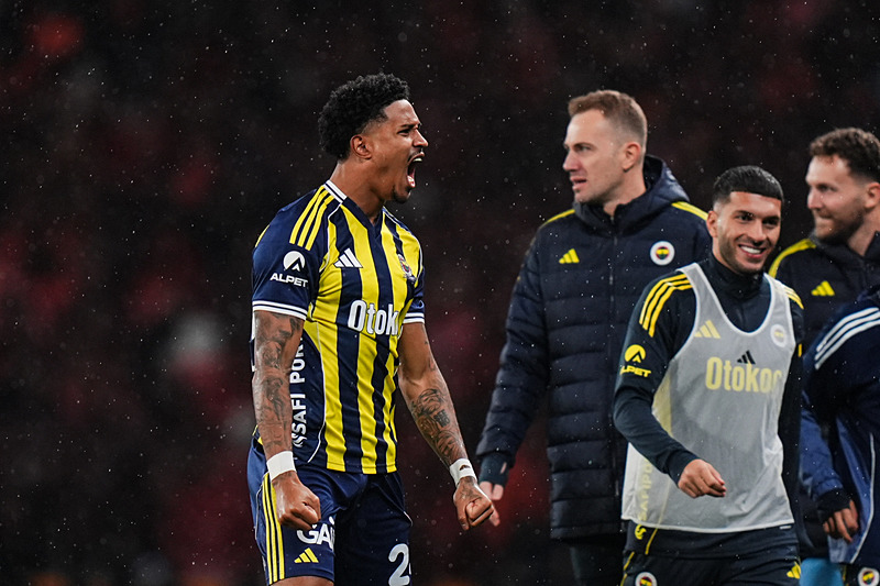 Oosterwolde’ye Premier Lig’den teklif yağmuru! Fenerbahçe o rakamın altına satmayacak