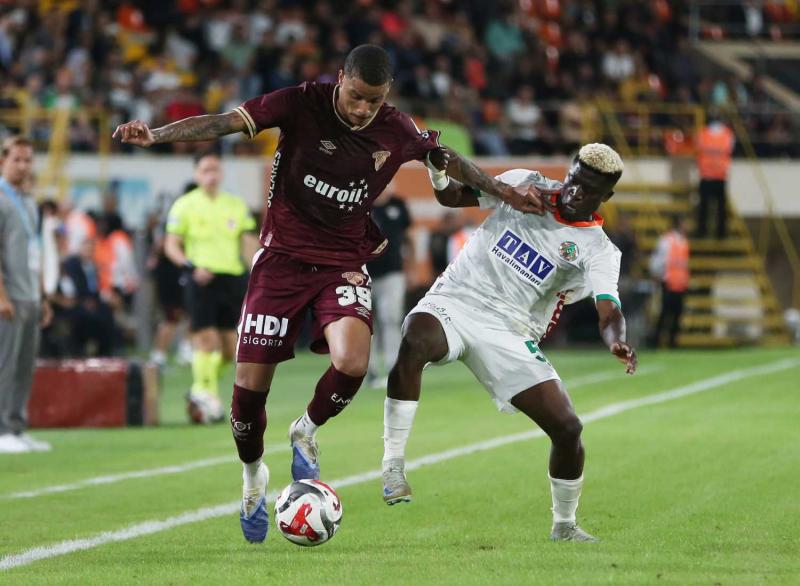 Fenerbahçe’den Alanya’ya transfer çıkarması! Galatasaray’ın da gündemindeydiler