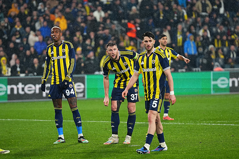 İşte Fenerbahçe ve Galatasaray’ın UEFA kulüpler sıralamasındaki yeri!