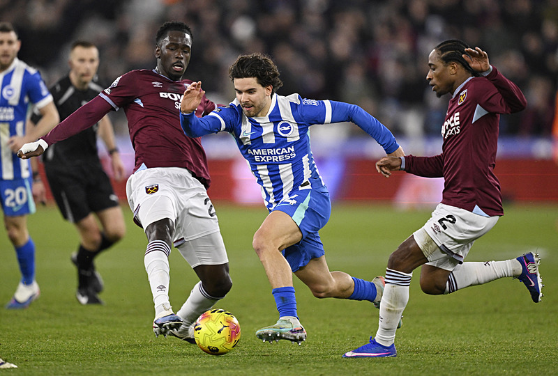 TRANSFER HABERİ: Galatasaray’dan çifte bomba!