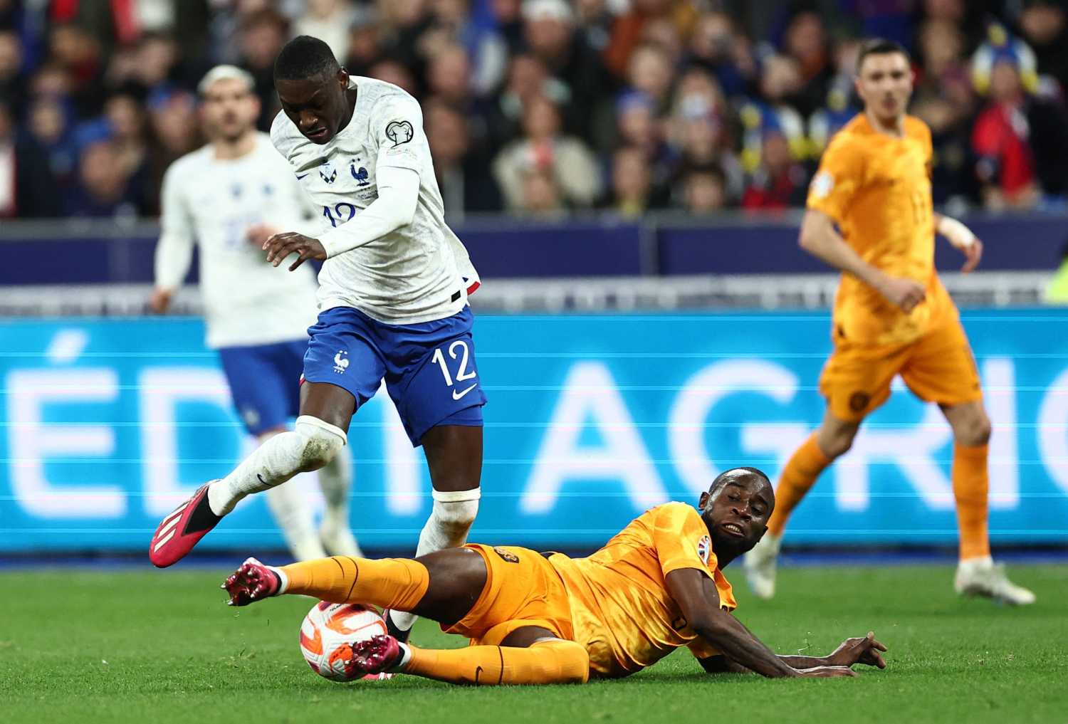 TRANSFER HABERİ: Fenerbahçe’den Kolo Muani bombası!