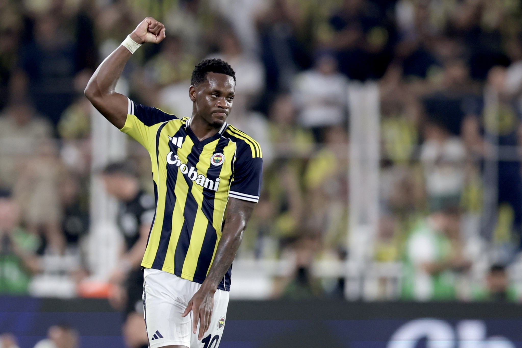 Fenerbahçe’de Jhon Duran gelişmesi! Herkes En-Nesyri’yi beklerken...