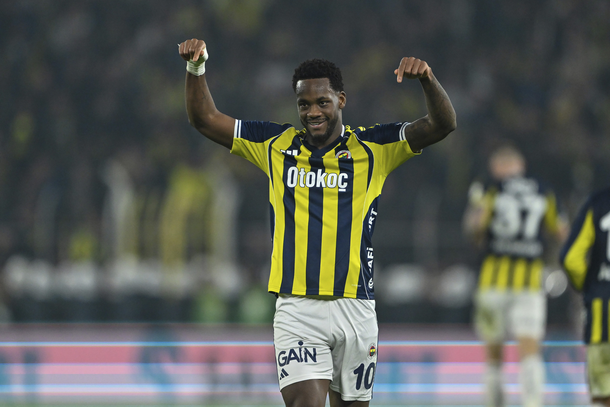 Fenerbahçe’de Jhon Duran gelişmesi! Herkes En-Nesyri’yi beklerken...